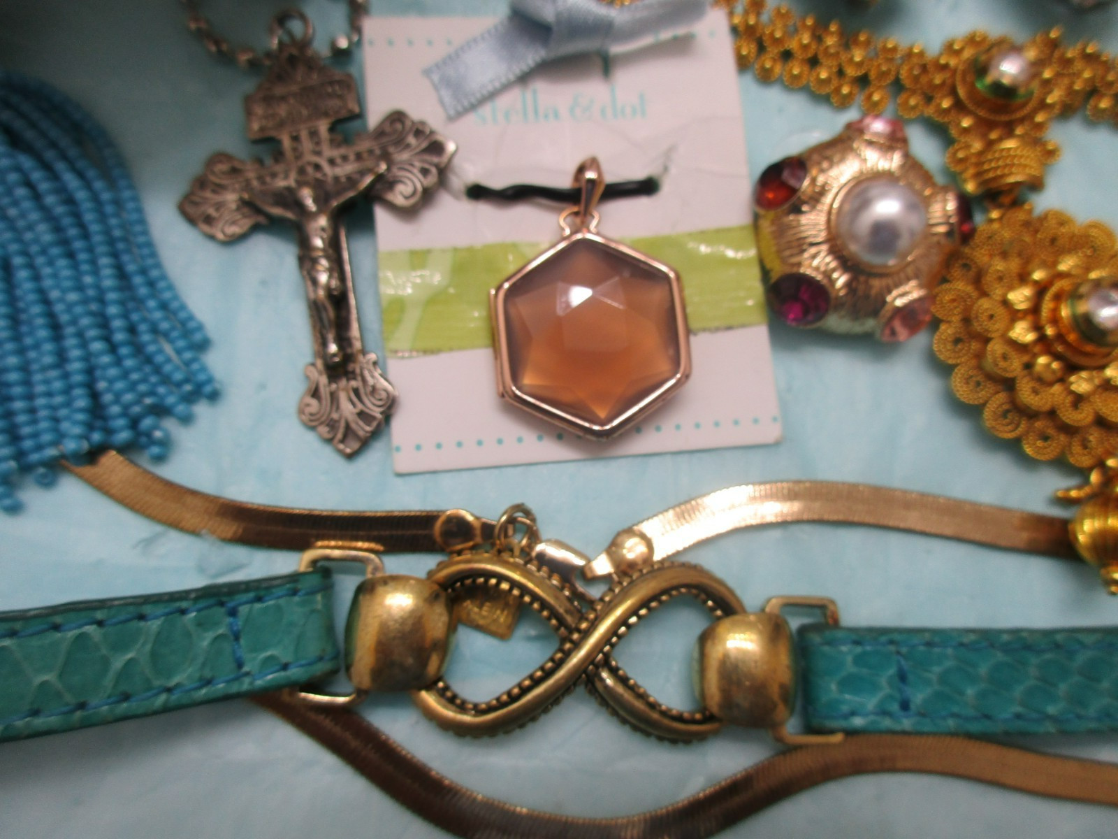 Vtg to Now Lot JEWELRY WEISS C.TRIFARI,925 Swiss Piano+Cameo Locket brooch,ring+