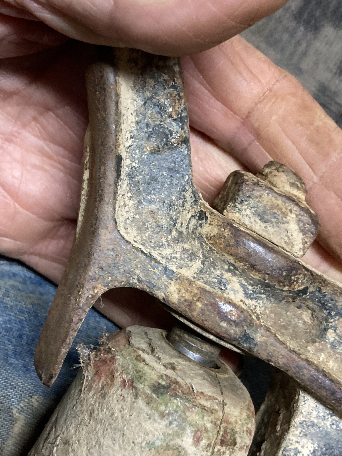 ANTIQUE HORSE DRAWN POTATO DIGGER FARM IMPLEMENT WEED LIFTER old John Deere