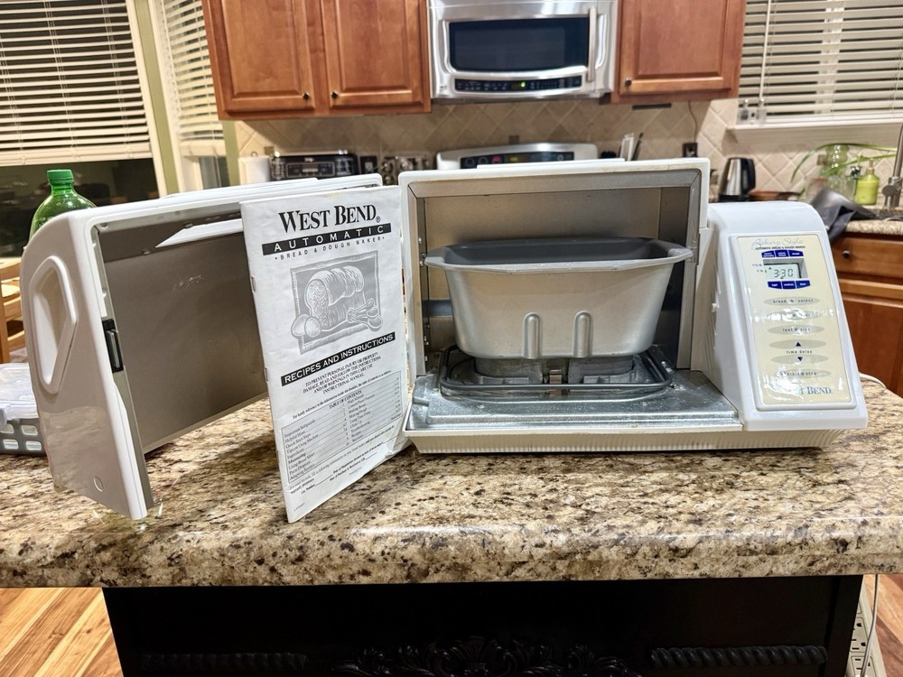 West Bend Bakery Style Automatic Bread Dough Maker 2 Lb Capacity 41085 USA Made