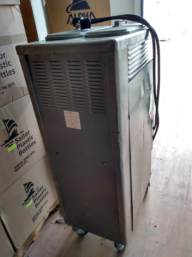 taylor soft serve ice cream machine used