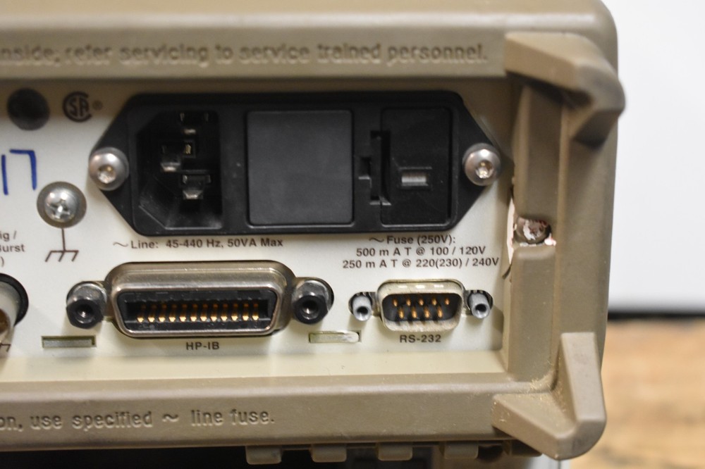 HP Agilent 33120A 15MHz Function Arbitrary Waveform Generator