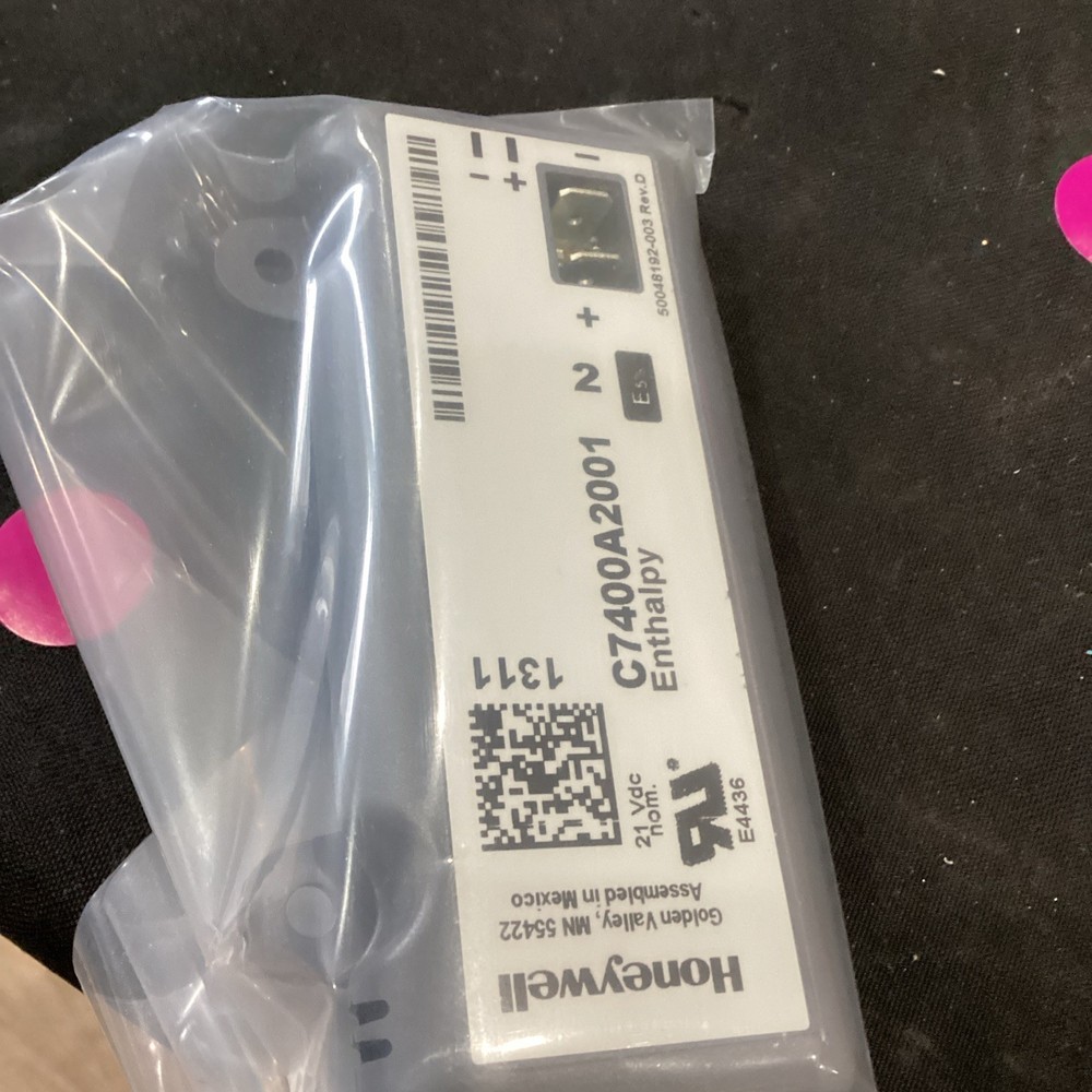 HONEYWELL C7400A2001 ENTHALPY SENSOR DUCT 4/20MA OUTPUT -- REPLACES C7400A1004