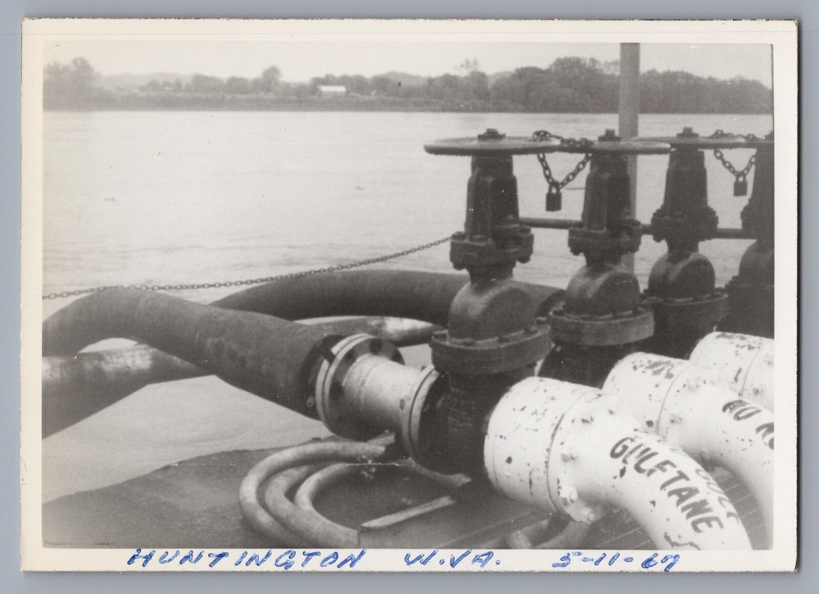 1967 Gulf Oil & Gas Vintage 4.25 x 3" Photo Pipeline Huntington, West Va   9442