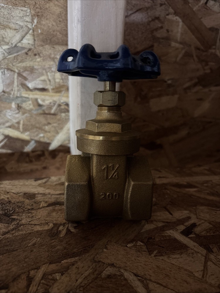 1 1/4 Gate Valve 200 WOG