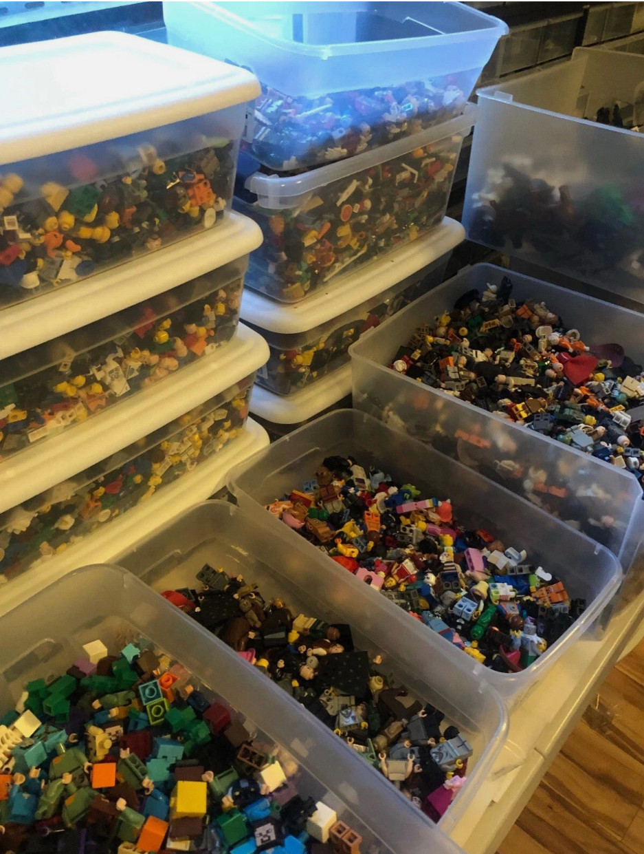 CHEAPEST LEGO Bulk Lot Minifigure Star wars City Parts WHOLESALE ~ Choose Theme