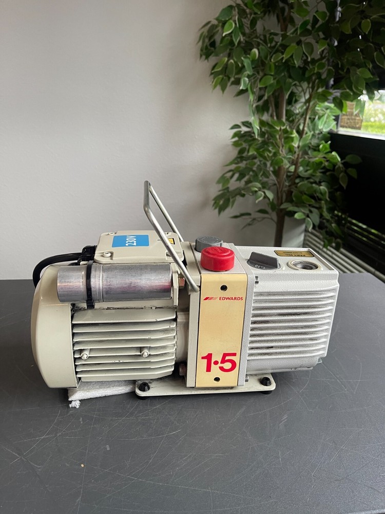 Edwards E2M1.5 Rotary Vane Dual Stage Vacuum Pump 230V