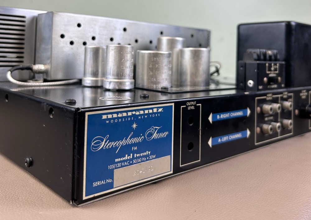 MARANTZ MODEL TWENTY TUNER ORIGINAL BOX COOL