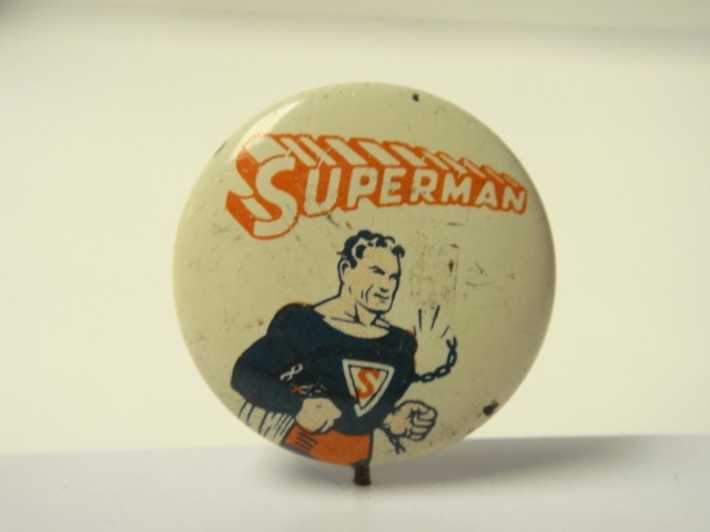 1940s ACTION COMICS SUPERMAN PINBACK BUTTON PIN Read Superman Action Comics