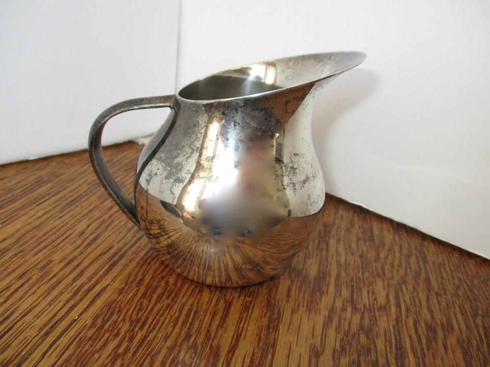 MCM de Uberte Silver Plate CREAM PITCHER 3 1/2" Tall -- Excellent!