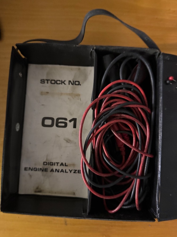 Stock No. 061 Digital Engine Analyzer