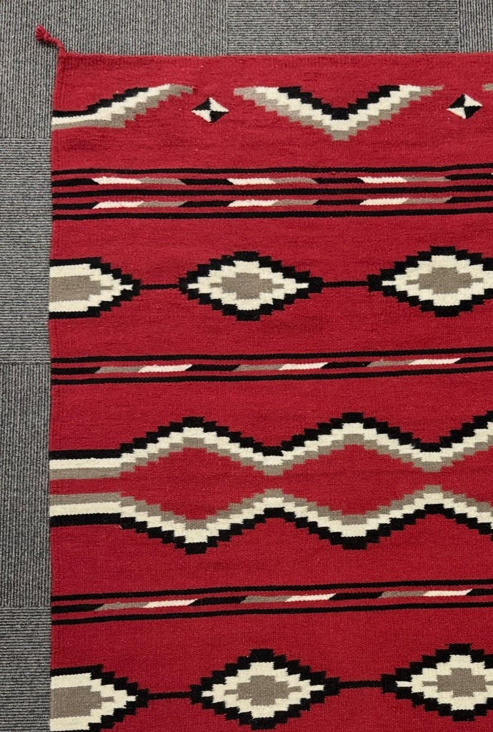 Southwest Area Rug - Ganado Red Style Contemporary