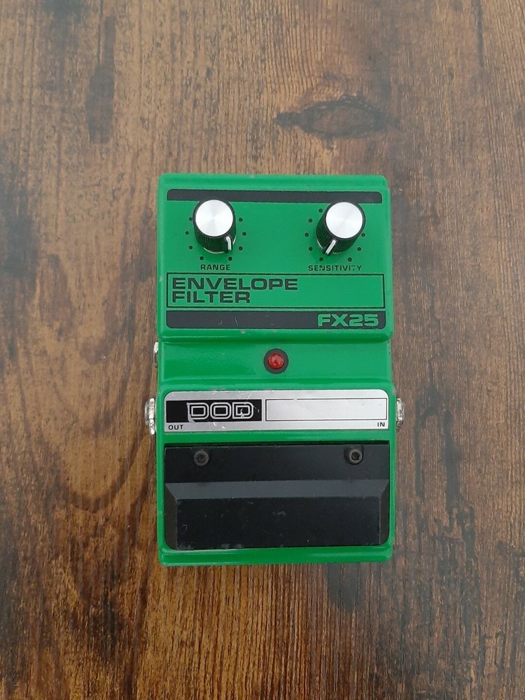 DOD FX25B Envelope Filters Guitar Effect Pedal Kermit Green