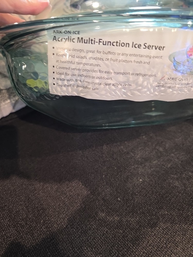 Divided Chilled Acrylic Arc Tray With Lid. Multi-Function Ice Server Set. Felli