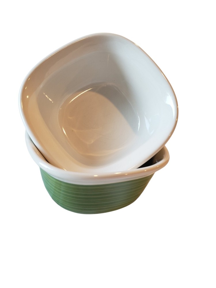 2 Corning Ware ETCH Green 7oz Baking Dishes Stoneware EUC