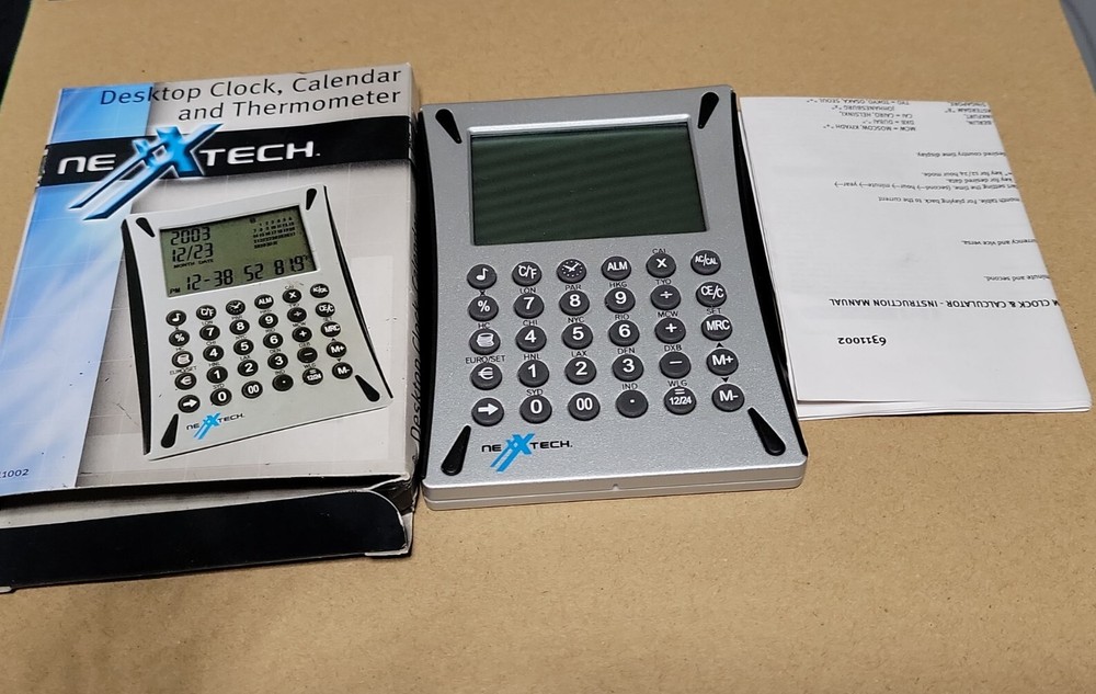 VINTAGE NEXXTECH DESKTOP CLOCK,CALENDAR & THERMOMETER