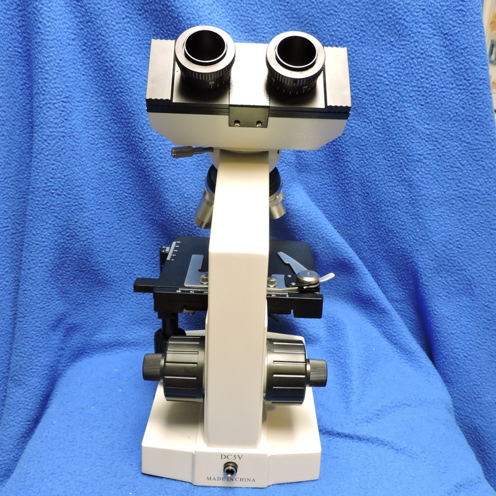 Omax Microscope G2018007467 Rotatable Head 4 Lens Missing Eyepieces