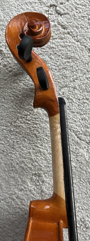 Violin With Teller Bridge, Bow and Case. Full Size 4/4