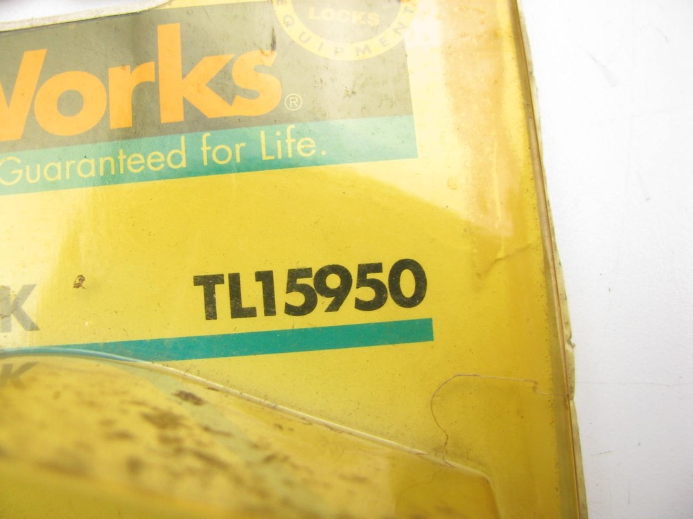 Lockworks TL15950 Trunk Lock & Keys