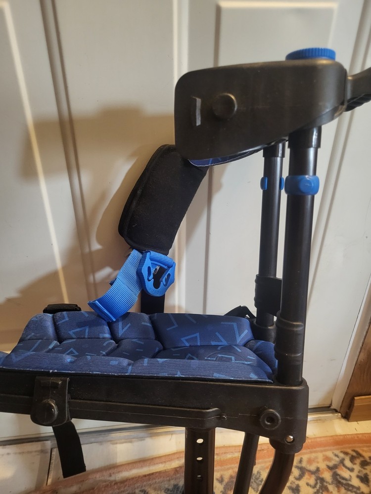 IWalk Knee Walker
