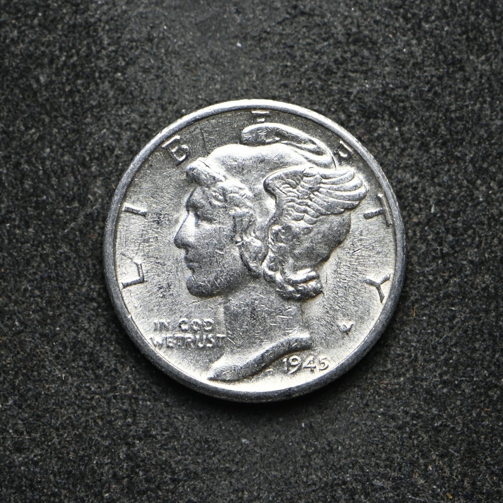 1945-D Mercury Silver Dime (bb15276)