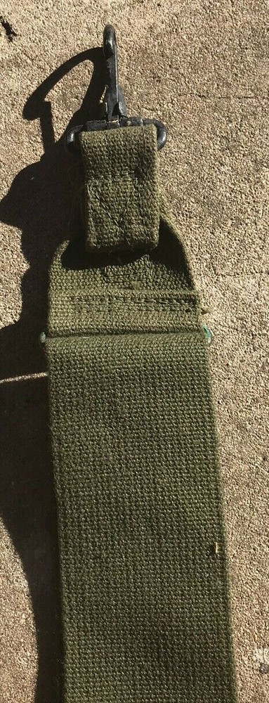 WW II ADJUSTABLE WEB STRAP WITH 2 SNAPS- NEVER USED