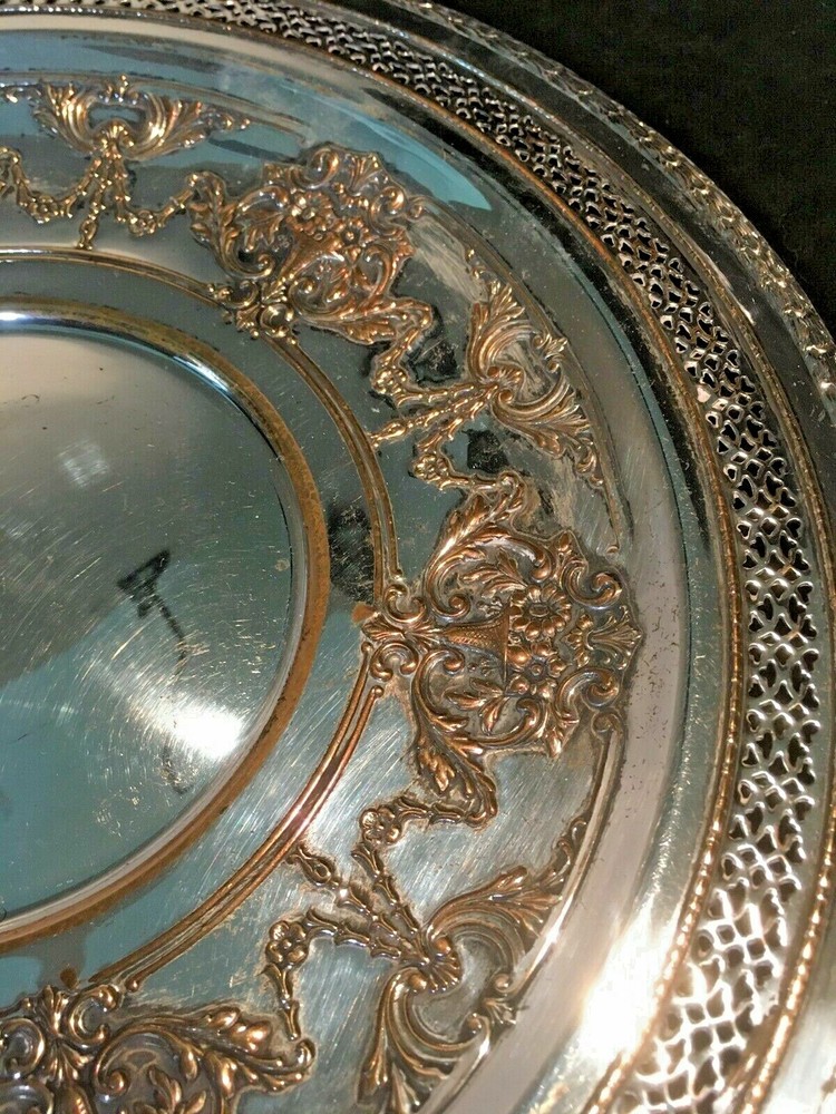 Vintage International Silver Co. 4281 Round Pierced Ornate Serving Tray