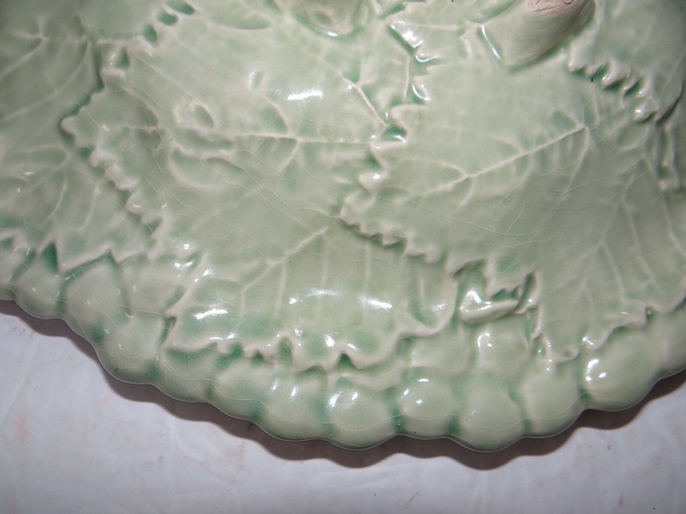 Caldas Portugal Large Ceramic Pottery Grape Leaf Serving Dish #498