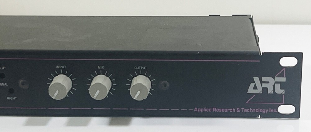DXR ART 425 Stereo Delay Effects Processor Sold As Is - Pls Read Description