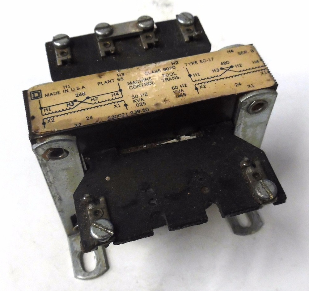 SQUARE D INDUSTRIAL CONTROL TRANSFORMER TYPE EO-17, CLASS 9070, .025 KVA, SER B