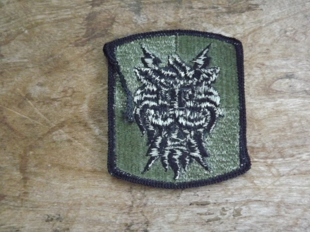 35th Signal Brigade Patch, Subdued - INV# C1601