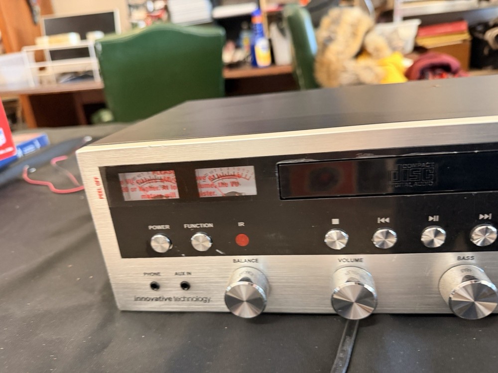 Innovative Technology ITCDS-5000 FM Stereo Receiver/CD/Bluetooth - Untested