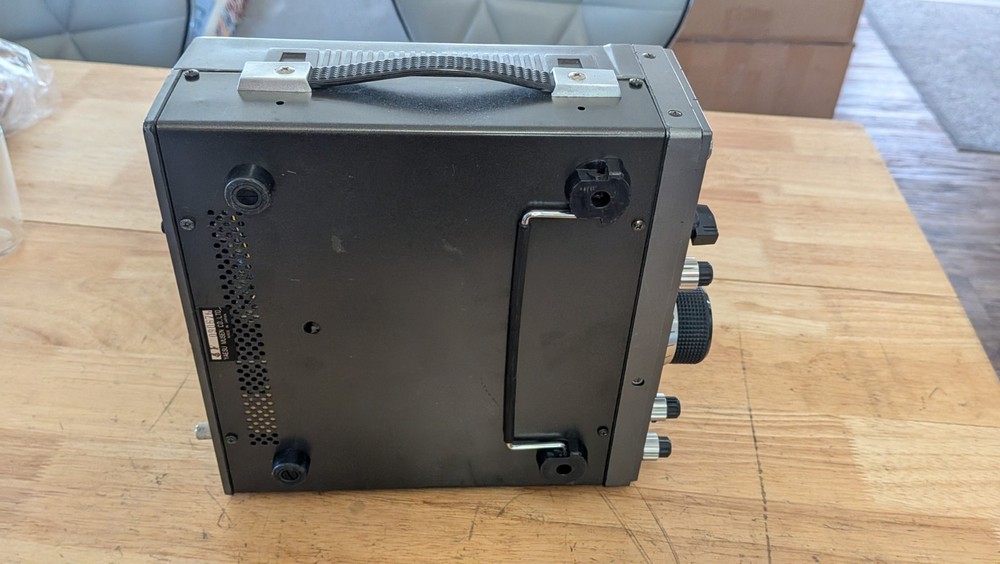 YAESU FT-757GX, Working , Nice transceiver