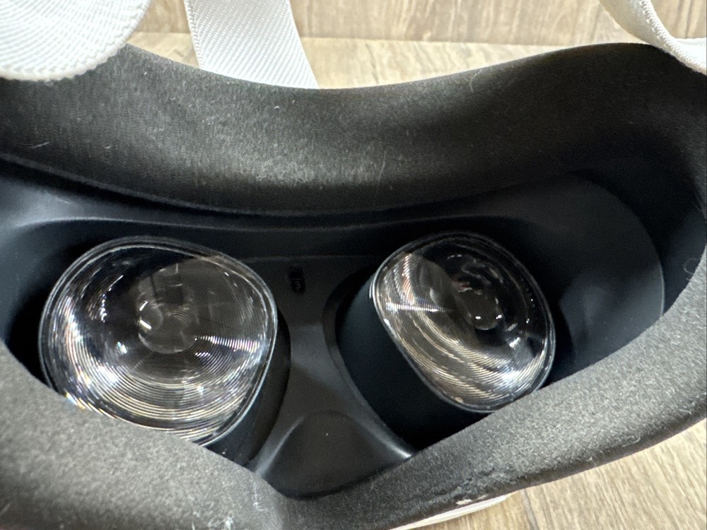 Meta Oculus Quest 2 All-in-One VR Headset with Controllers White