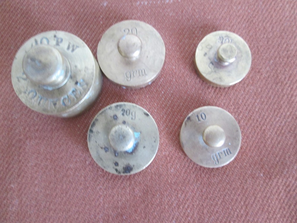 Vintage 5-brass balance scale weights