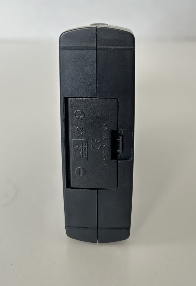 Dual Frequency FM Transmitter - AA Battery Operated *Untested*