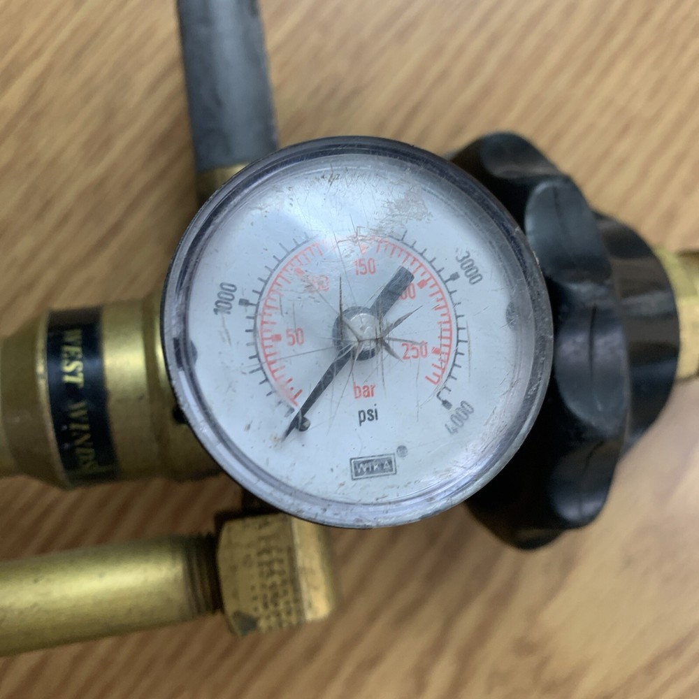 West Winds Helium Balloon Inflator See Pics