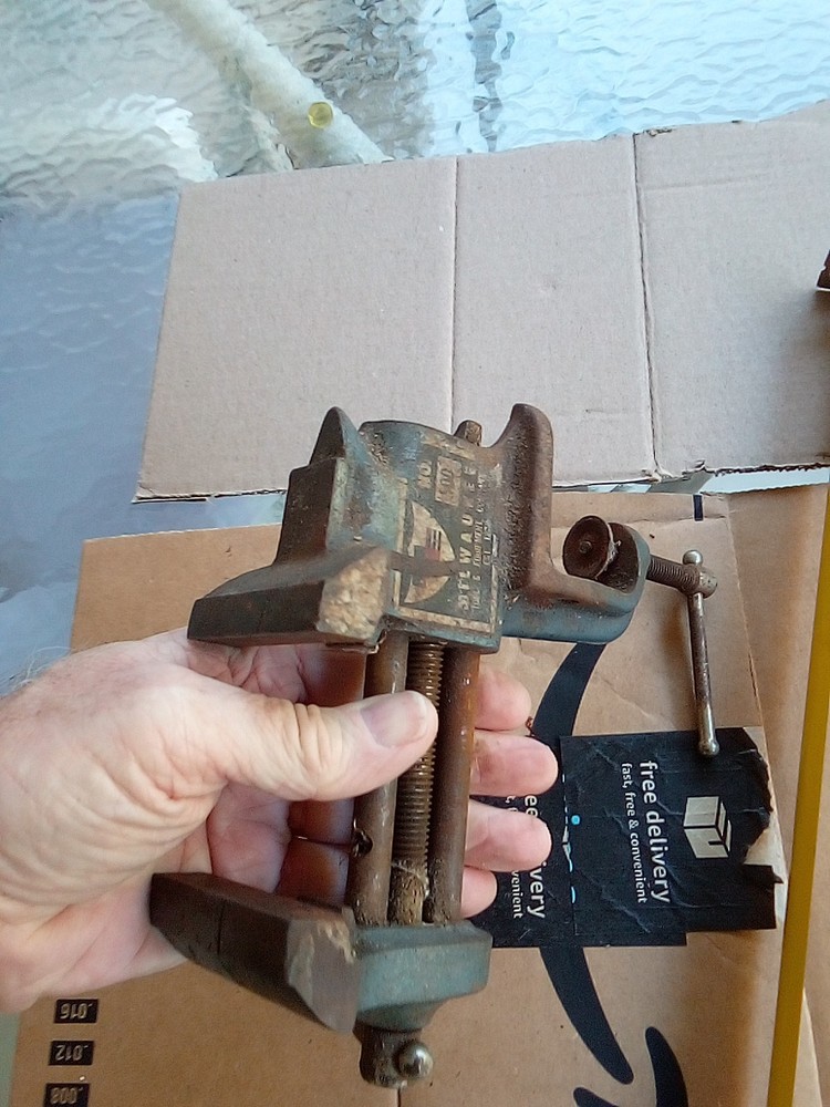 Milwauwee Small Bench Vise