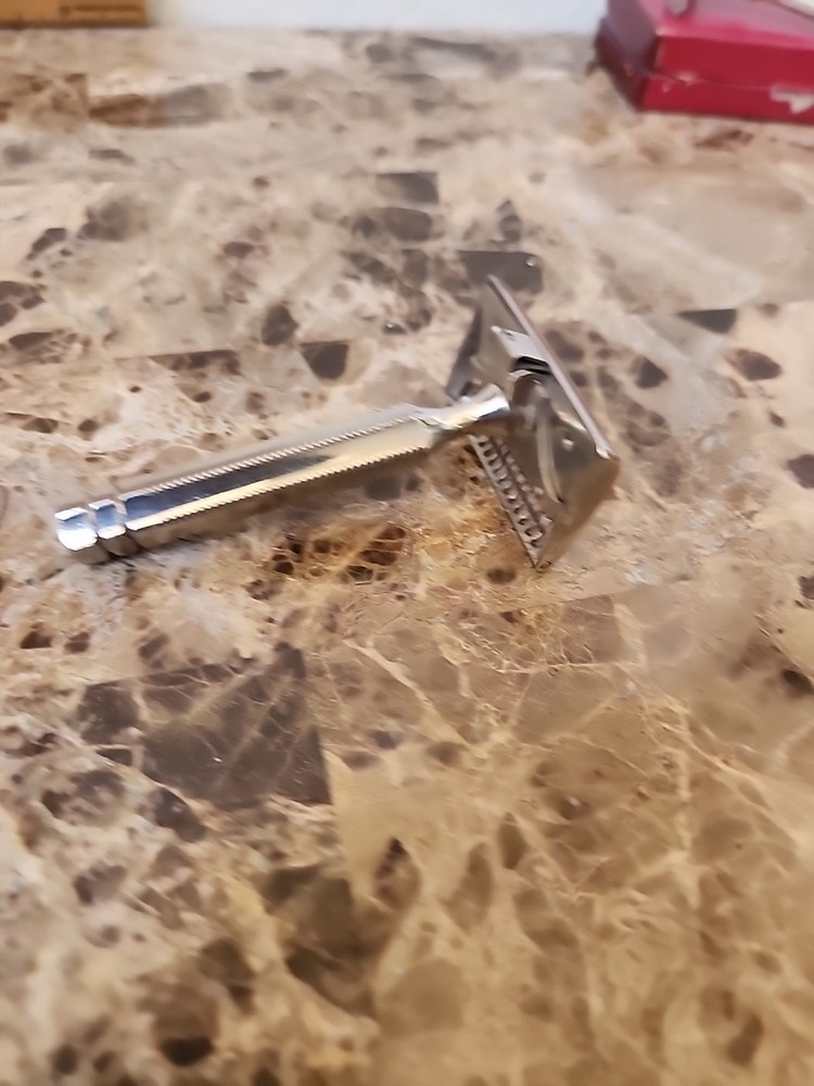 Vintage EVER-READY Safety RAZOR