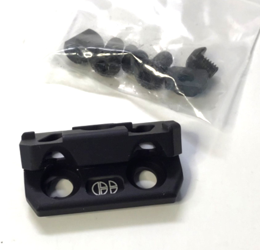 CLOUD DEFENSIVE - TORRENT LIGHT MOUNT AFR M-LOK BLACK FLASHLIGHT MOUNT