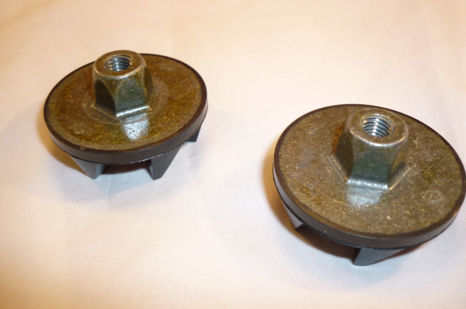 WARING CAC69 COMMERCIAL BLENDER COUPLING 2PC. HGBSS HGB140 HGB150 SMB15 CCB144