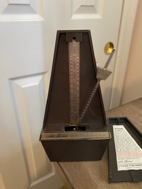 Vintage Seth Thomas Metronome Model# 1104 Conductor