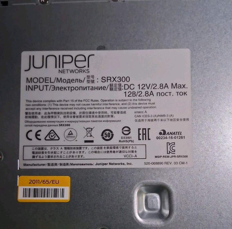 Juniper Networks SRX300 - Services Desktop Security Appliance