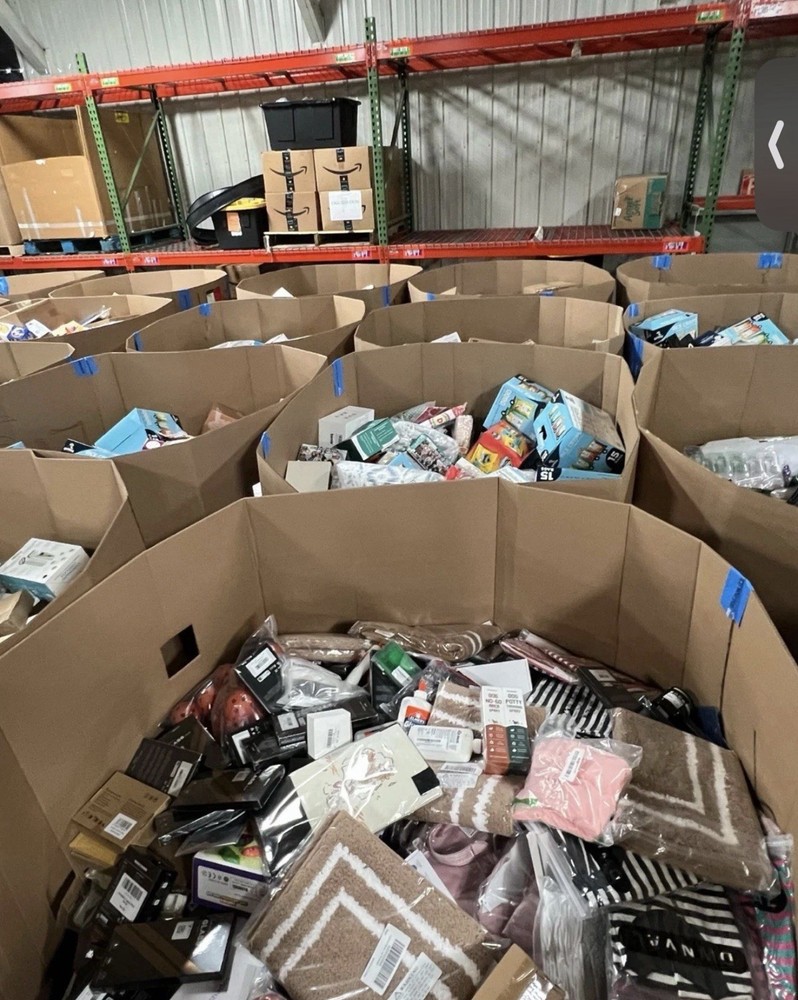 Apple Sony AT&T Consumer Electronics Mixed Lot Bluetooth Microphone Camera