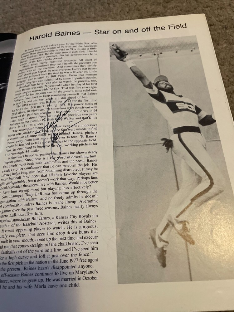 1985 Chicago Diamond Dinner Auto. Program + Associated Auto baseball