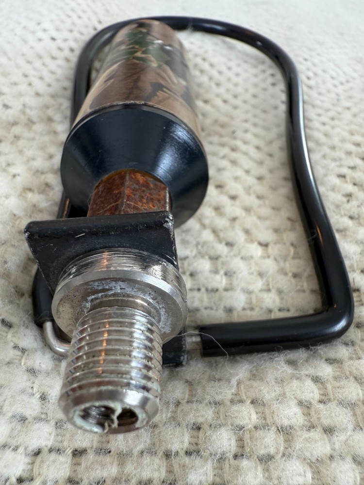 Hi Tech V-Flite Stabilizer Bar and Wrist Strap