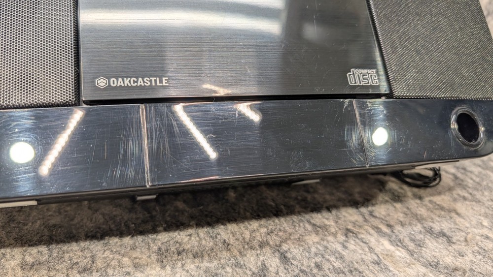 Oakcastle HIFI100 Compact Stereo System with Bluetooth Wall Mountable CD Player