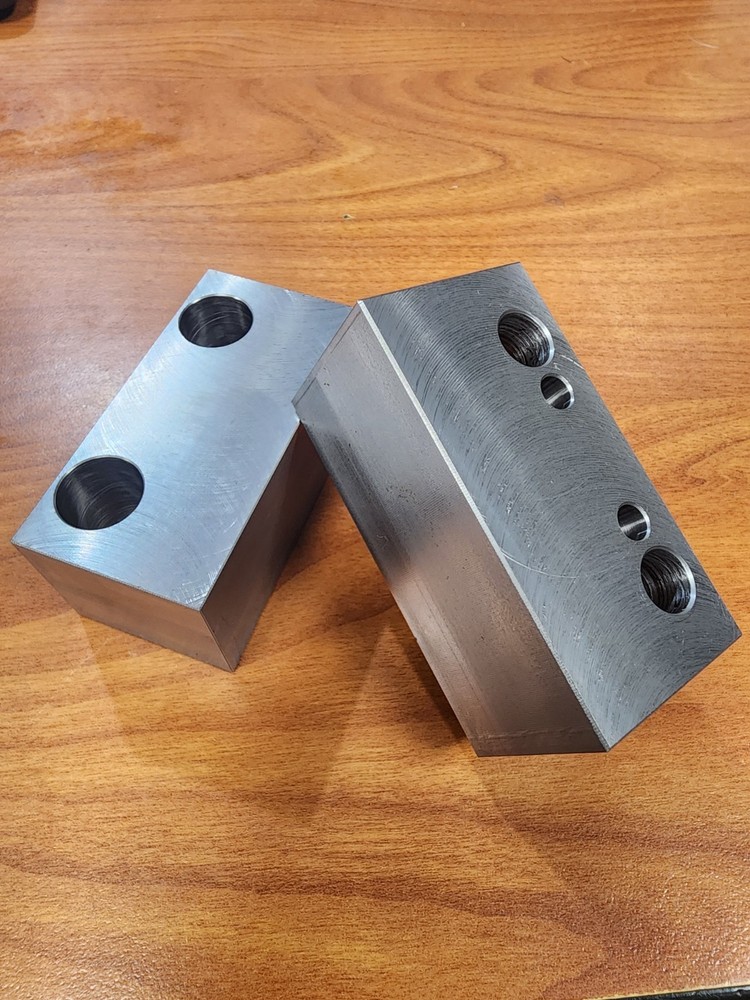 Soft jaws for 5TH axis vise V522