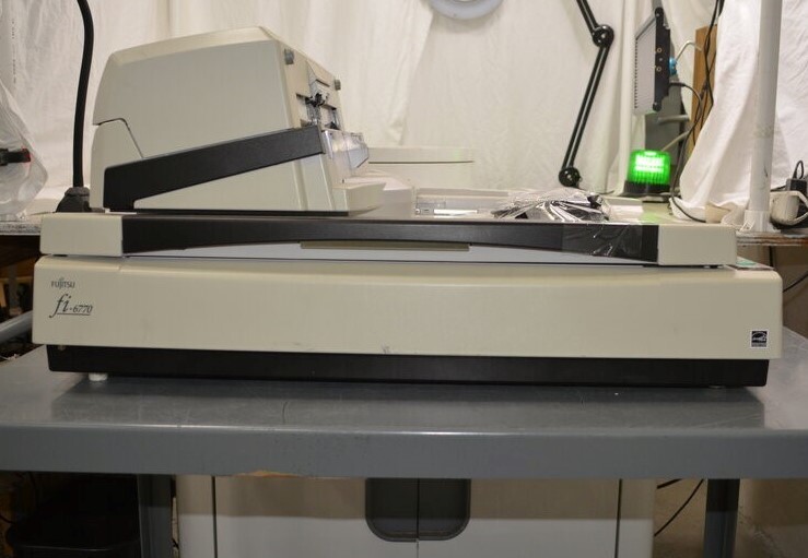 Fujitsu Fi-6770 PA03576-B105 Flatbed Image Scanner SEE NOTES