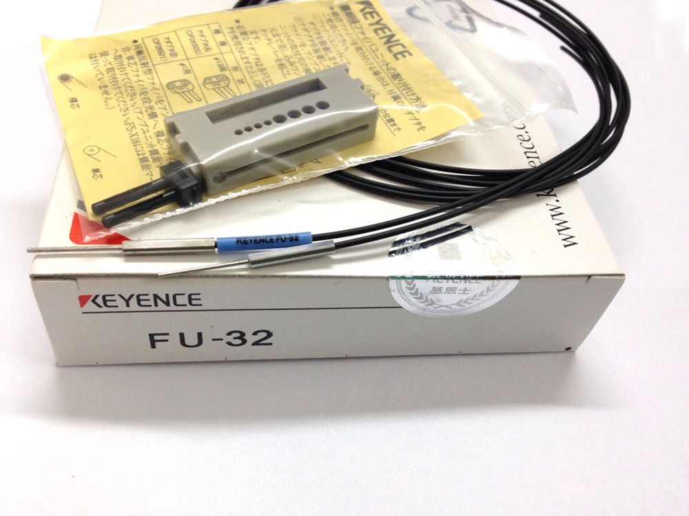 KEYENCE FU-32 Fiber Optic Sensor New
