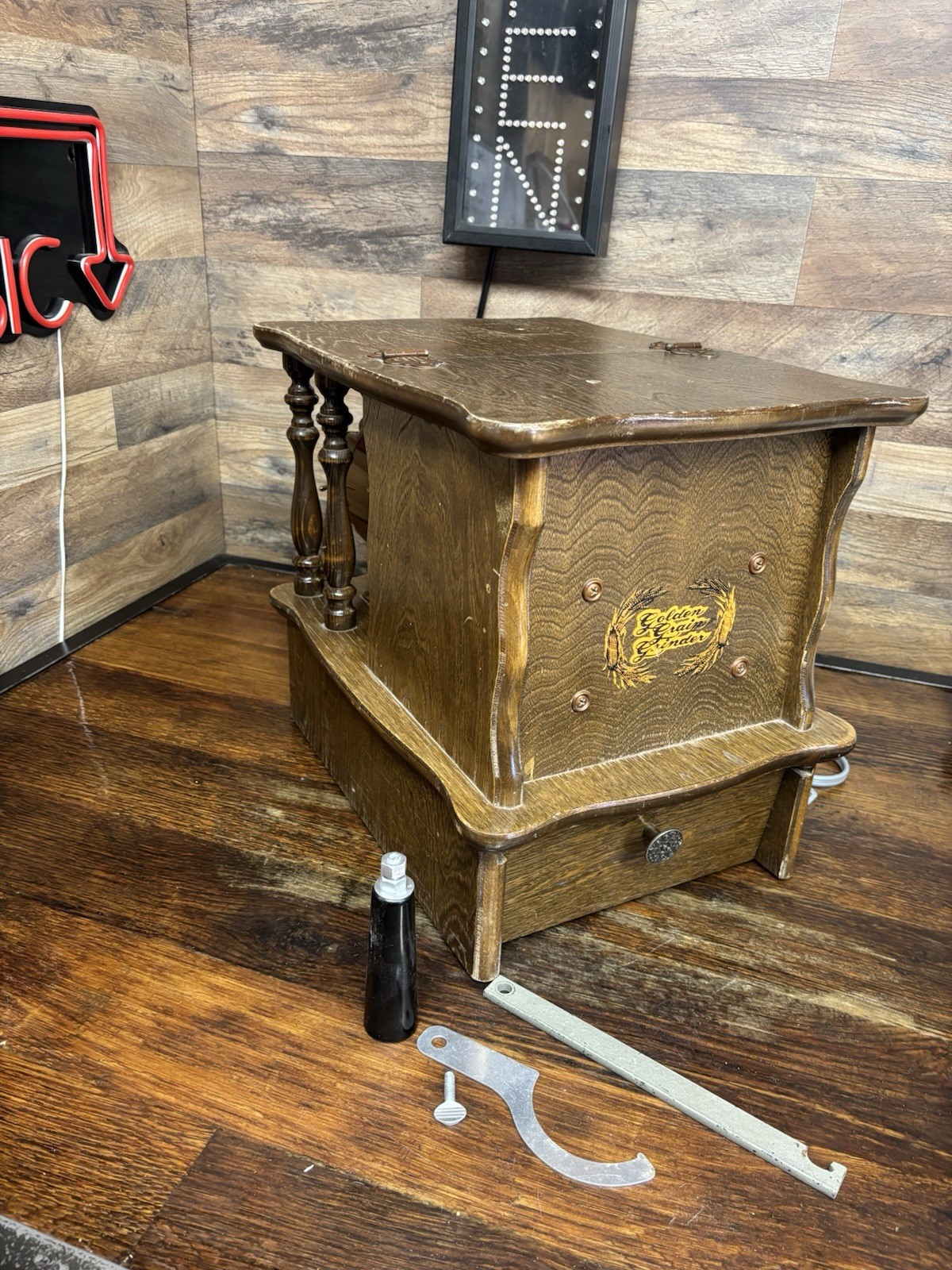 Golden Grain Grinder Wheat Grinder Dayton 3/4 HP Motor W/Wood Cabinet Vintage